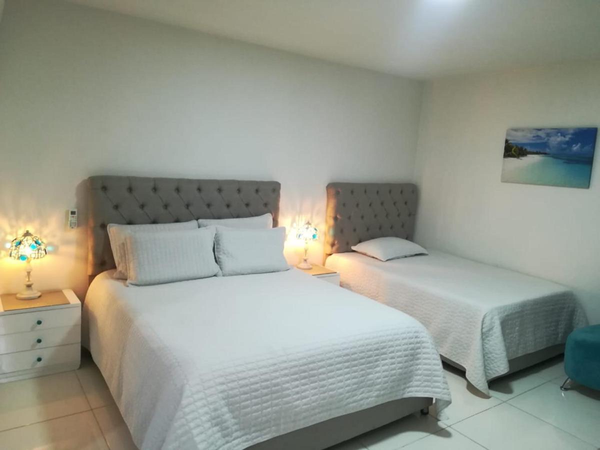 Hotel Colonial Andino - Parque Principal De Pitalito Eksteriør billede